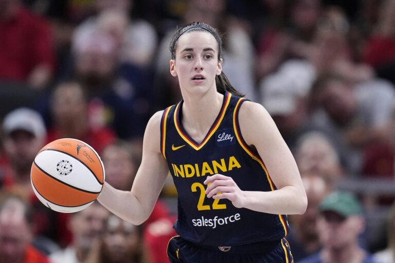 Un Texas accusé d'avoir traqué la star de la WNBA et de l'Indiana Fever, Caitlin Clark
