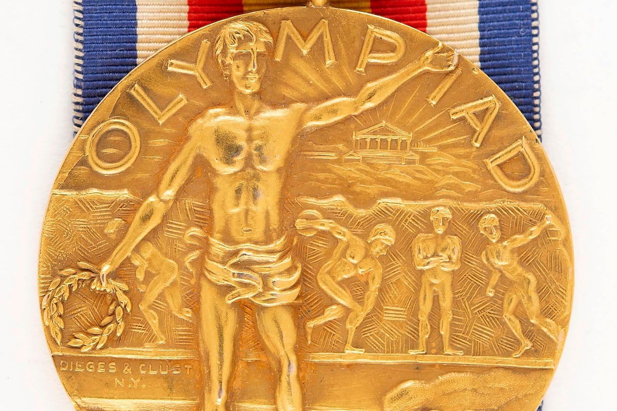 Une rare médaille d'or des Jeux olympiques de Saint-Louis de 1904 vendue aux enchères pour 545 371 $ US