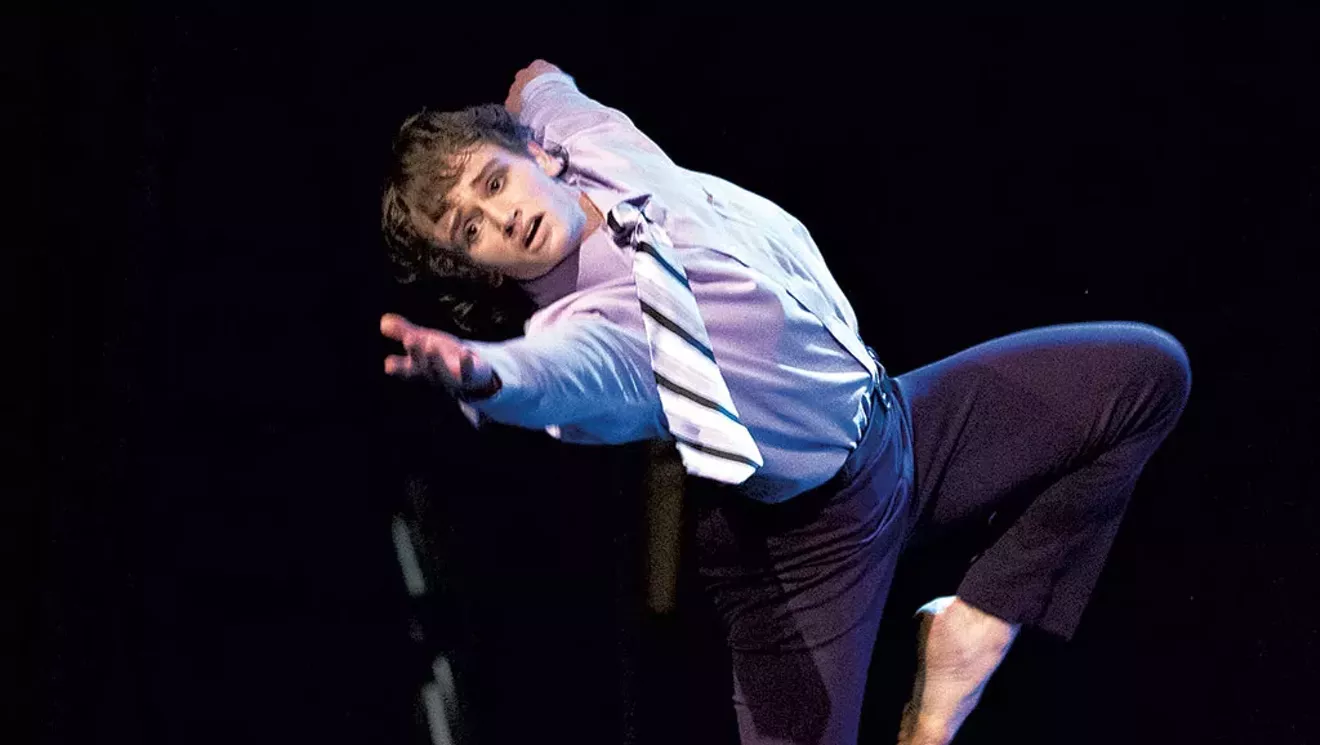 `` The Lavender Scare '' raconte une histoire turbulente à travers la danse