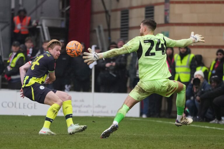 Avant le Real Madrid Clash, Man City a fait peur par Leyton Orient de troisième niveau dans la FA Cup