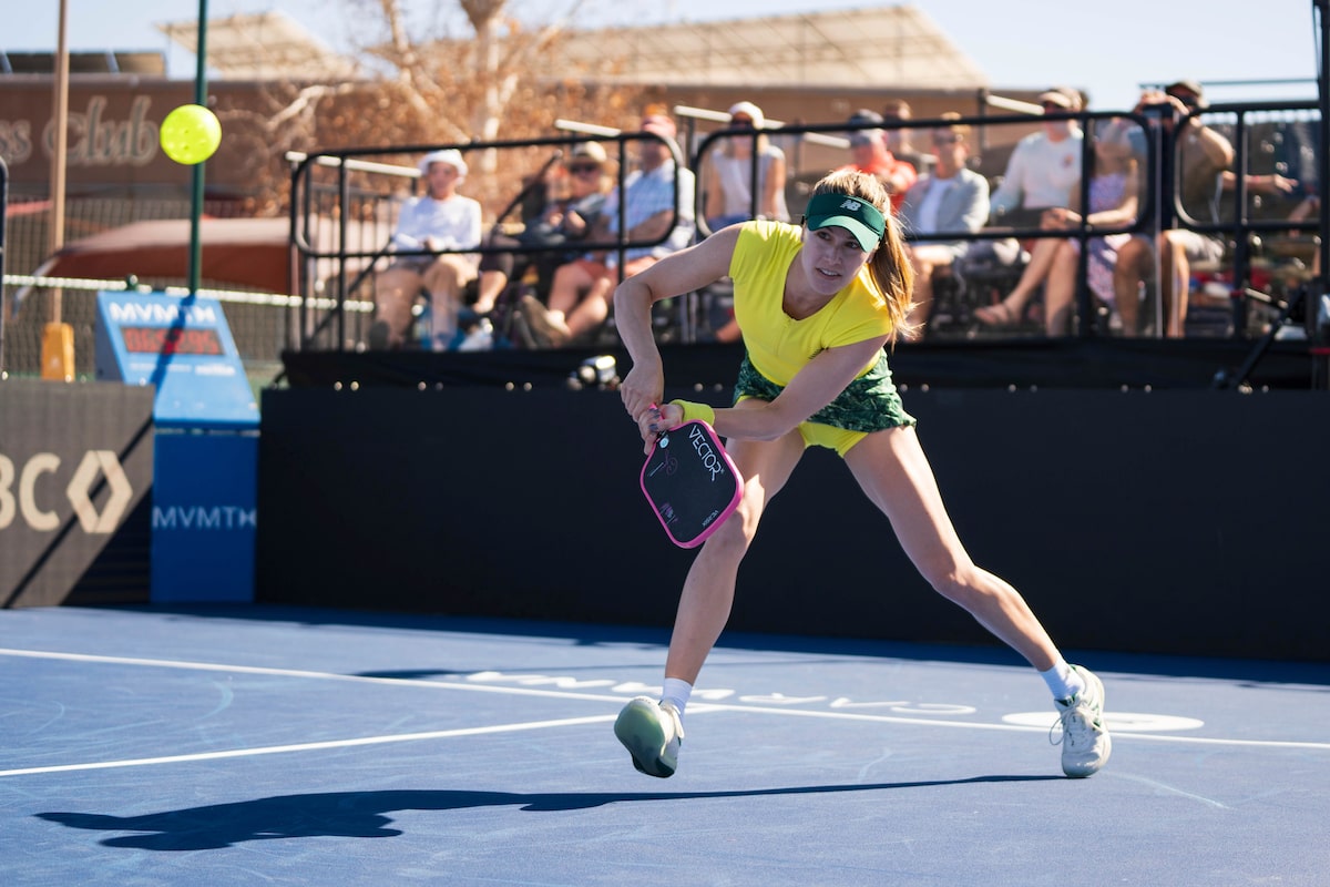 Bouchard traverse le circuit de pickleball pro, le tennis reste toujours dans ses plans