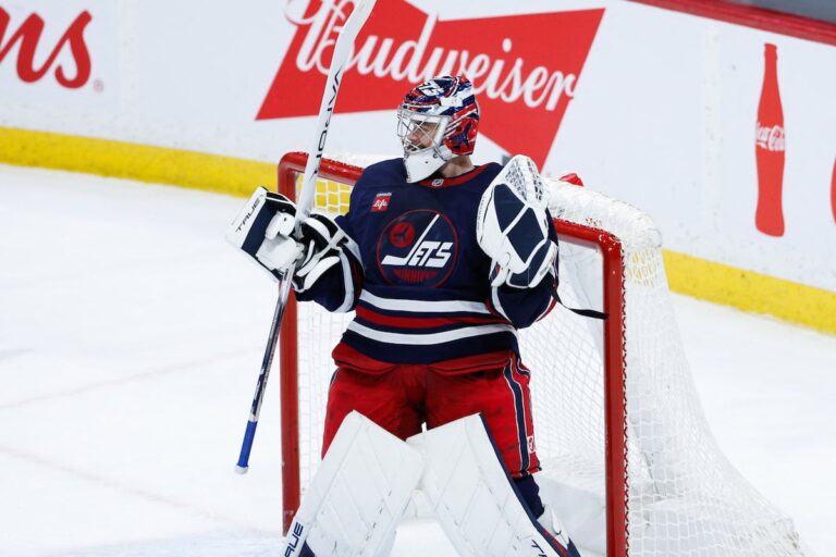 Comrie ravi de 3-0 sur les cannes alors que les Jets remportent le septième match consécutif