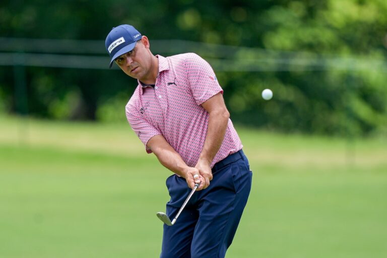 Gary Woodland reçoit le PGA Tour Courage Award alors qu'il revient de la chirurgie du cerveau