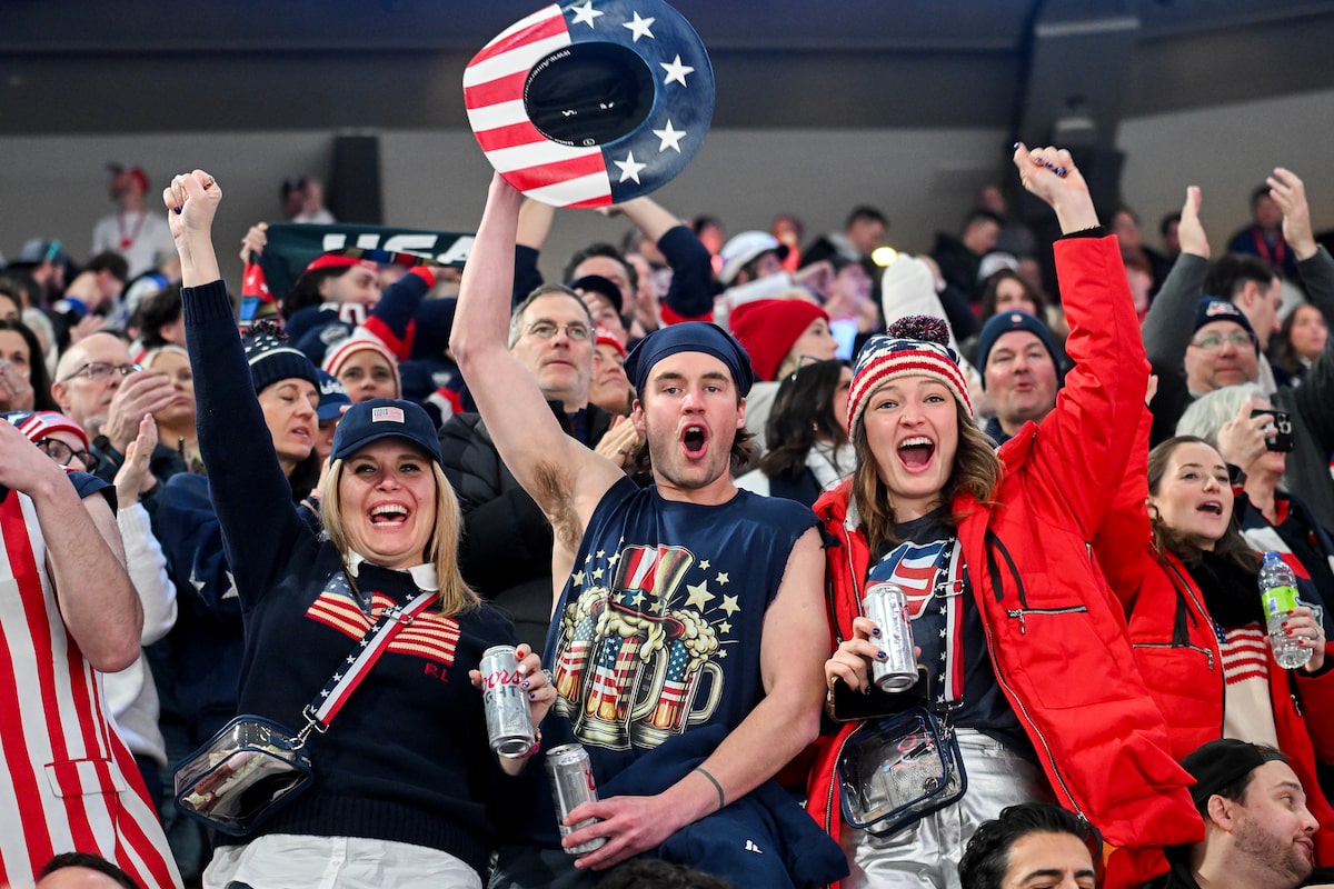 Hockey patine dans l'aspirateur Trump