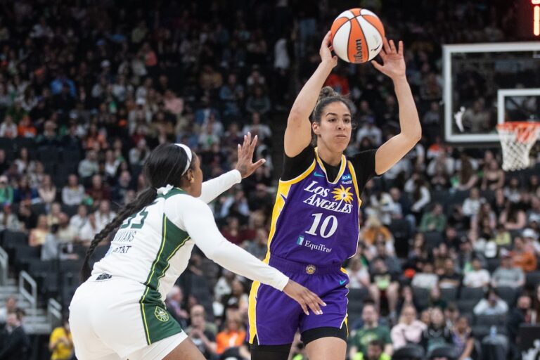 Infirmière canadienne Kia sur la signature d'un accord d'un an avec le ciel de Chicago de la WNBA
