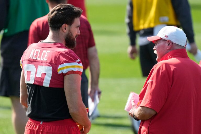 La quête de Mahomes, Kelce et KC pour un trois peat fait face à son défi le plus difficile contre les aigles