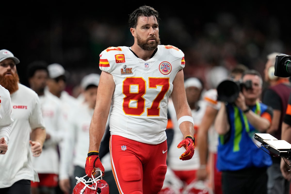 L'ailier serré de Kansas City, Travis Kelce, dit qu'il prendra le temps de contempler l'avenir après la perte du Super Bowl