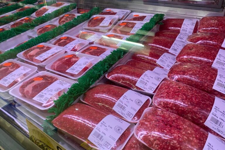 L'application pour smartphone aide les acheteurs à trouver de la nourriture produite près de chez vous