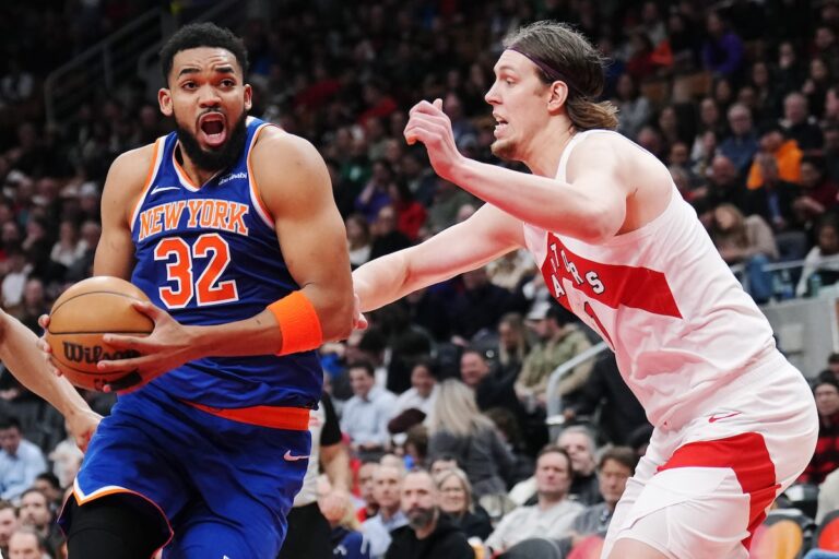 Le double-double de Karl-Anthony Towns aide Knicks à repousser les Raptors 121-115