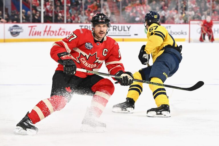 Le hockey international est de retour; Pourquoi a-t-il manqué de commencer?
