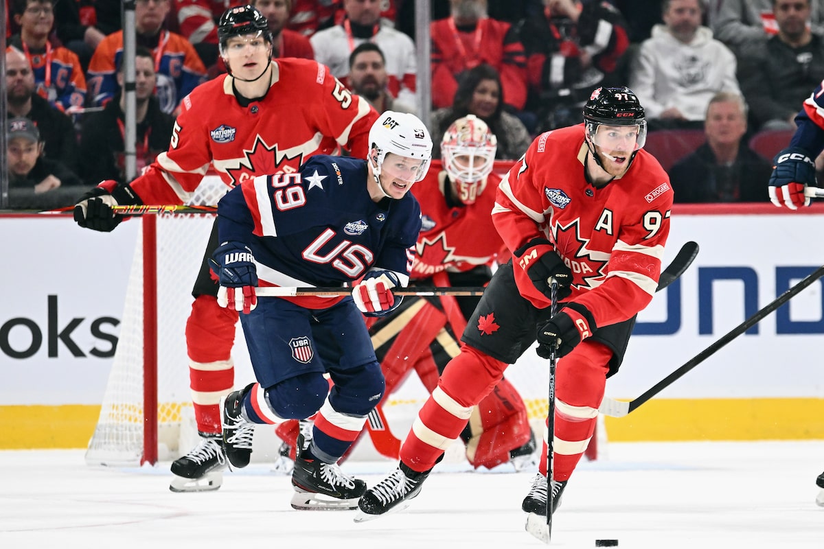 Le monde de hockey s'approche pour une finale du Canada-US 4 nations