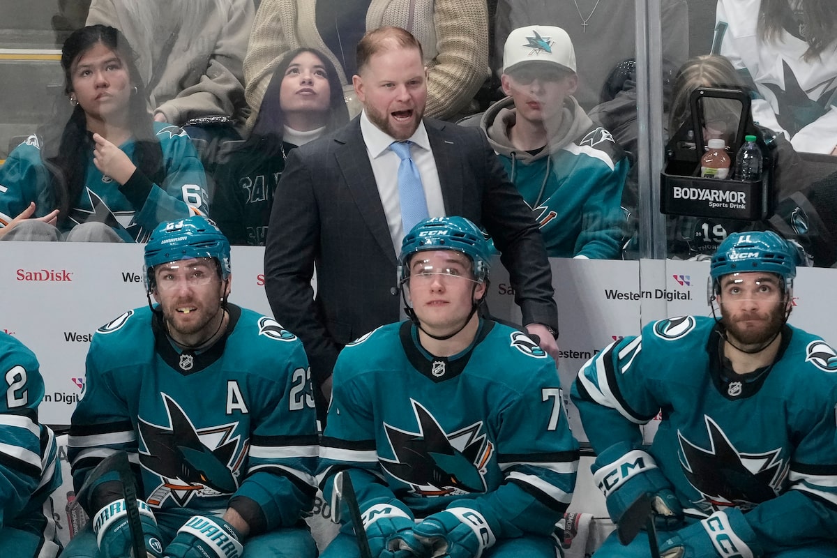 Le mouvement de la jeunesse assure les rangs des entraîneurs dans les sports professionnels