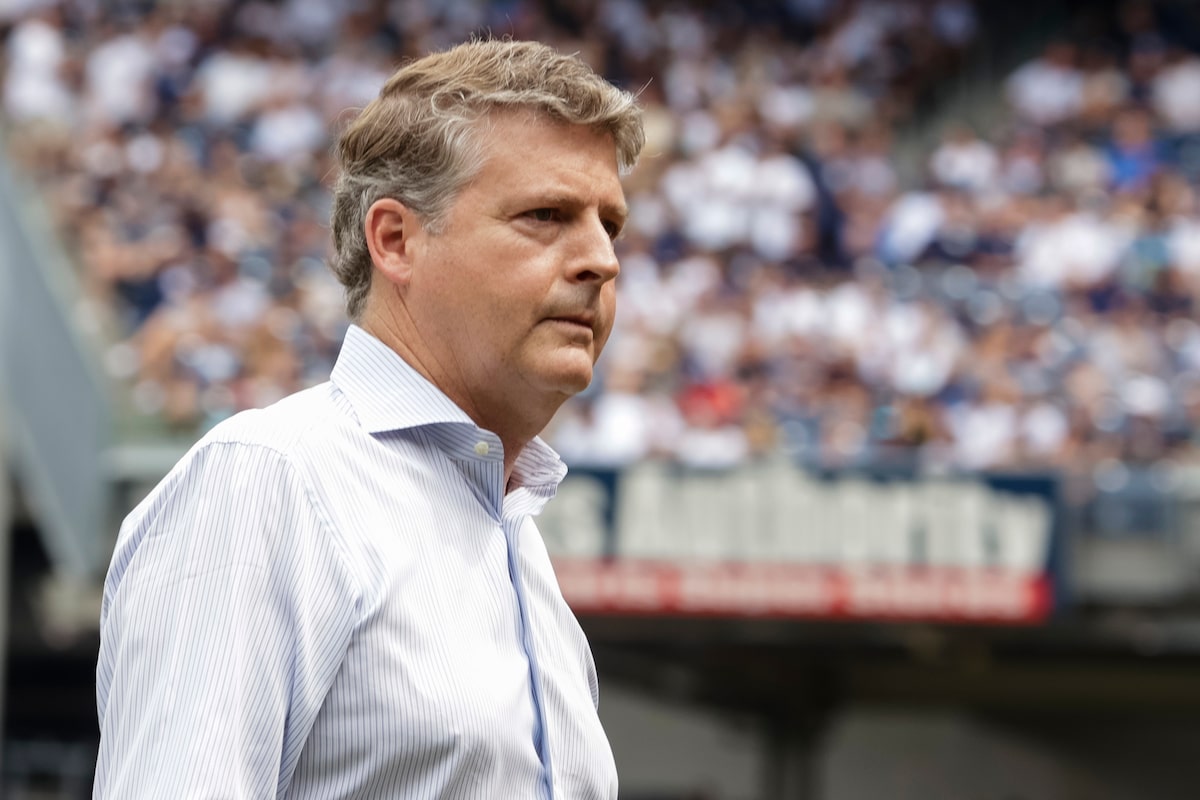Le propriétaire des Yankees, Hal Steinbrenner, peut soutenir une proposition de plafond salarial liée à la paie minimum