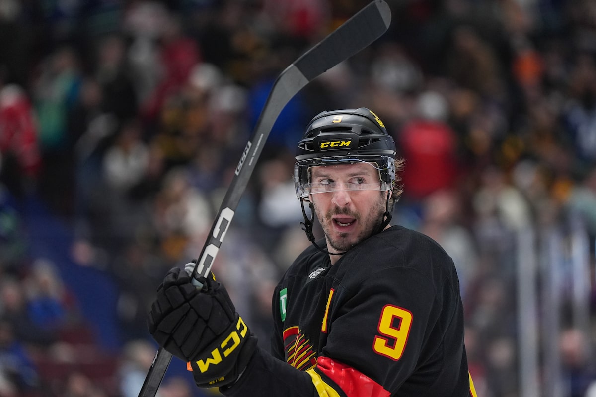 Les Canucks envoient Miller, Prospects aux Rangers pour Chytil, Mancini et Prick Pick