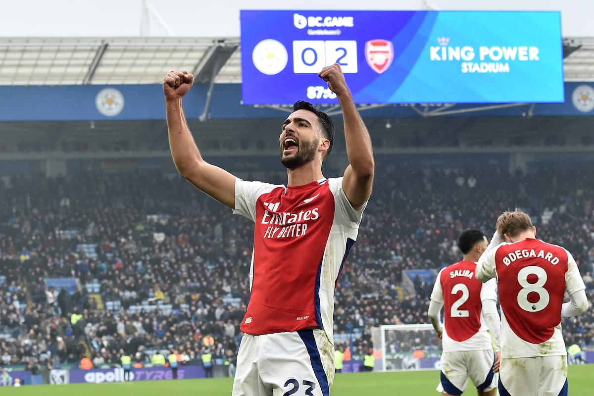 Mikel Merino soulage les malheurs d'attaque d'Arsenal contre Leicester