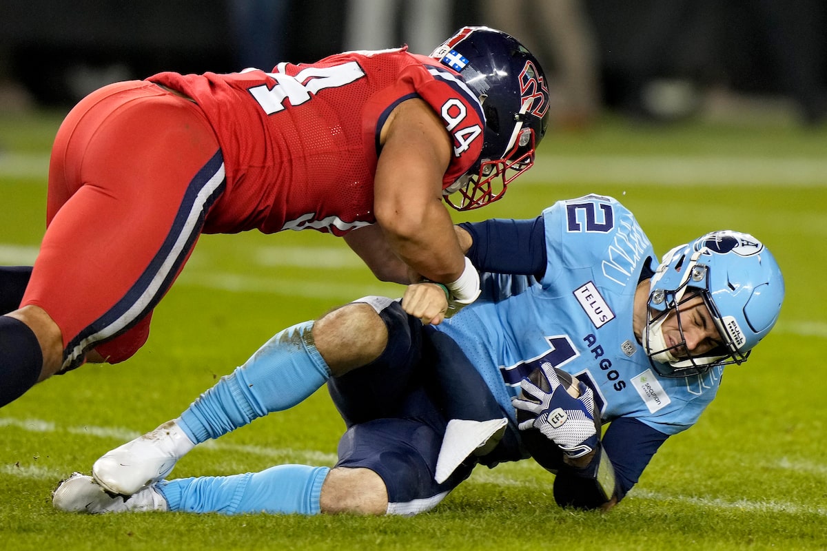 Montréal Alouettes signe le joueur de ligne défensive américaine Johnson à l'extension