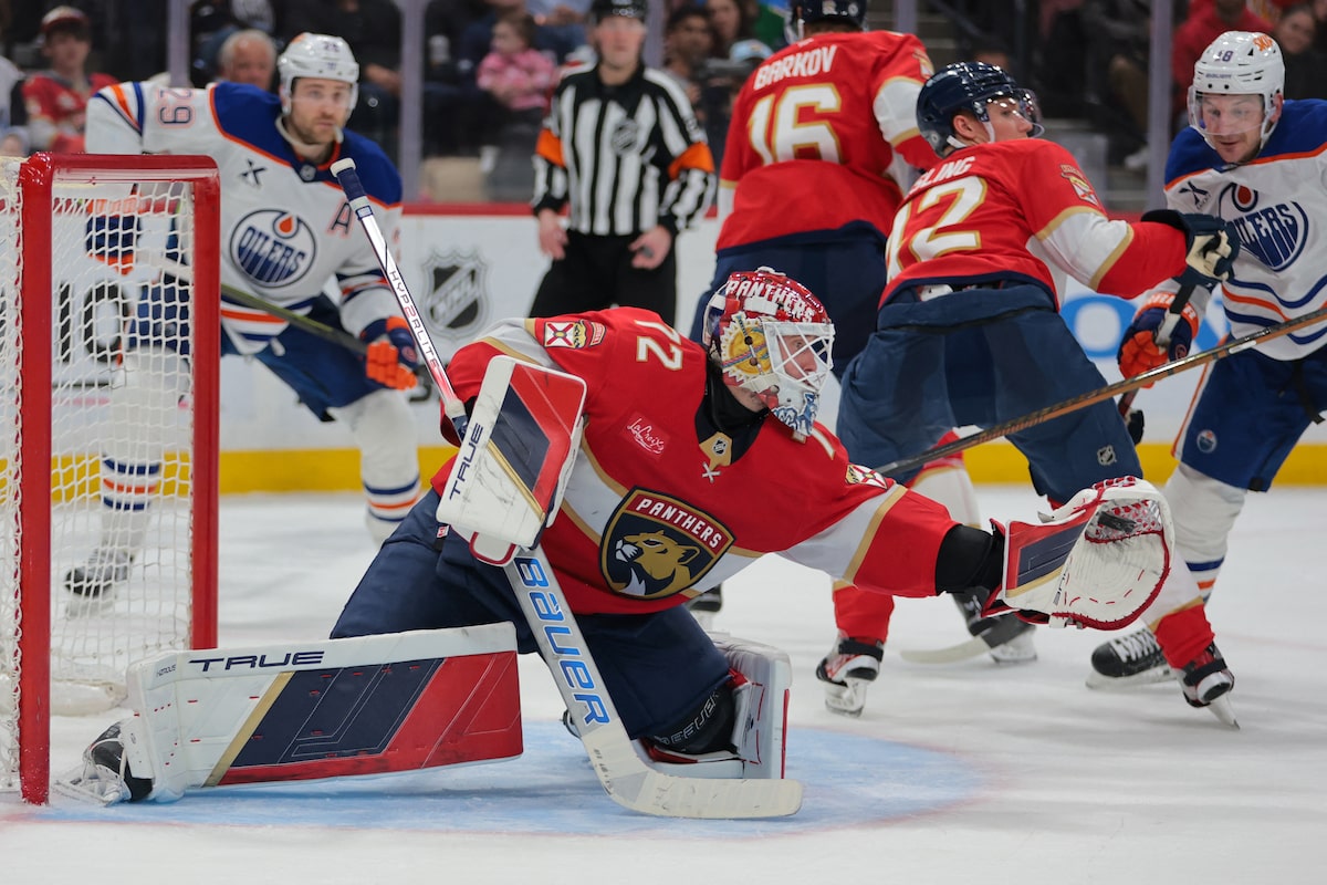Schmidt, Verhaeghe Aide les Panthers Top Oilers 4-3 dans la revanche finale en coupe