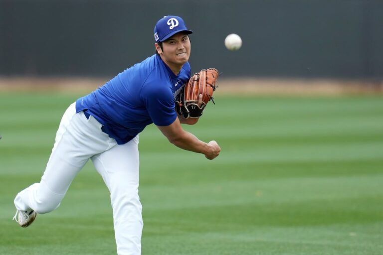 Shohei Ohtani s'attend à lancer le premier enclos des releveurs ce week-end alors qu'il se prépare au retour au monticule