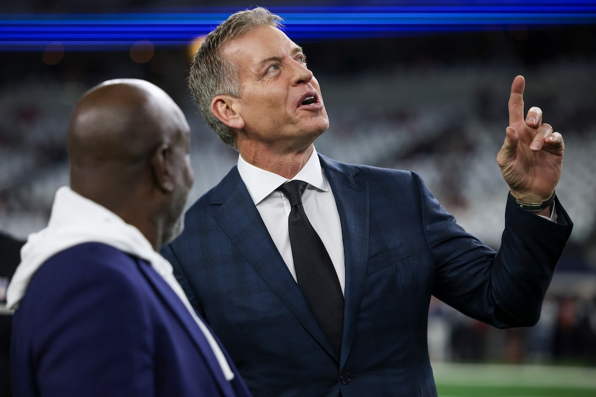 The insaisissable à trois peat - le globe et le courrier