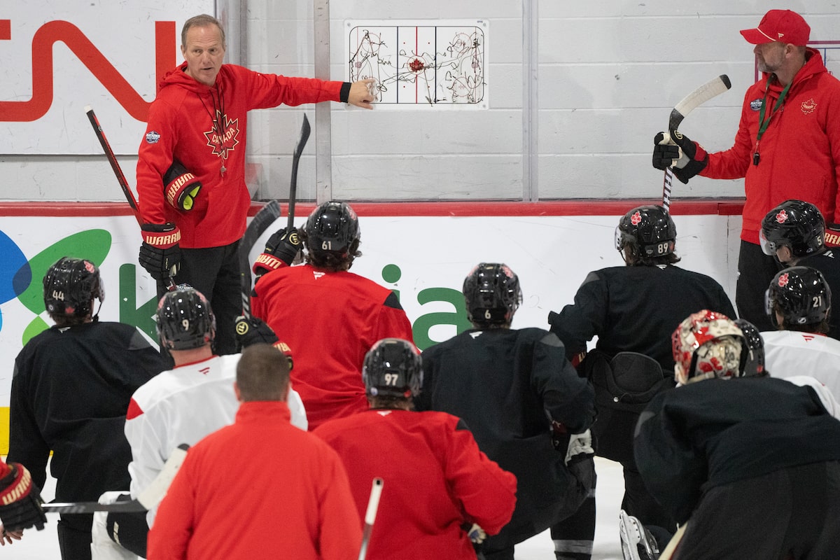 Theodore Buthury soulève des questions sur la flexibilité de l'alignement du Canada dans 4 nations