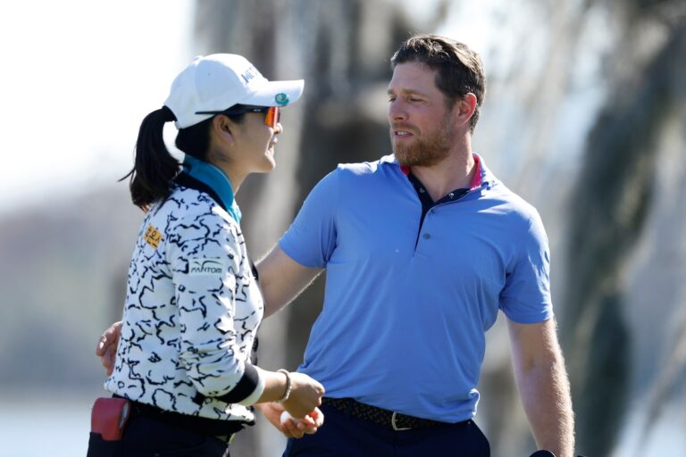 Un Lim Kim mène par trois coups à mi-chemin de l'ouverture de la saison LPGA, avec Nelly Korda quatre en arrière