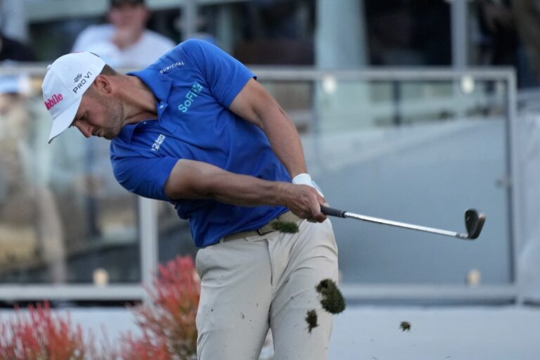 Wyndham Clark tire 7 sous 64 pour prendre l'avance au premier tour à Phoenix Open