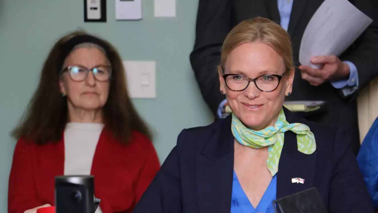 Bill explorerait la création d'un bureau de nouveaux Américains