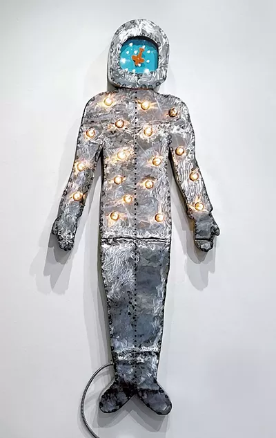 "Astronaute" par Matt Neckers - Athena Petra Tasiopoulos