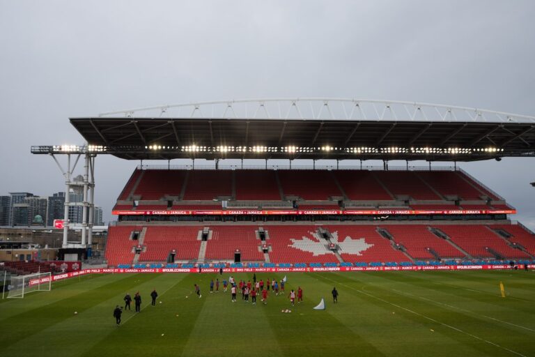 BMO Field passe par le nombre de rénovations pour élever l'expérience des fans pour la Coupe du monde