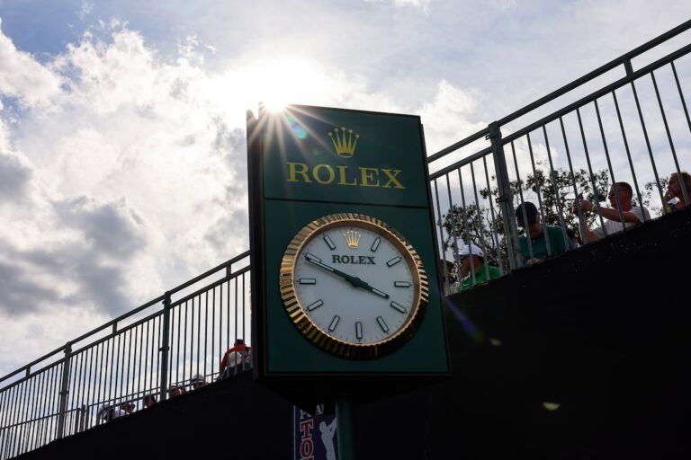 Bay Hill diffusée pour présenter quelques publicités et plus de bavardages de joueurs-caddie