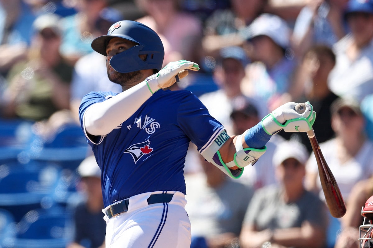Bo Bichette a Homer, célibataire alors que Blue Jays bat les Phillies 5-4