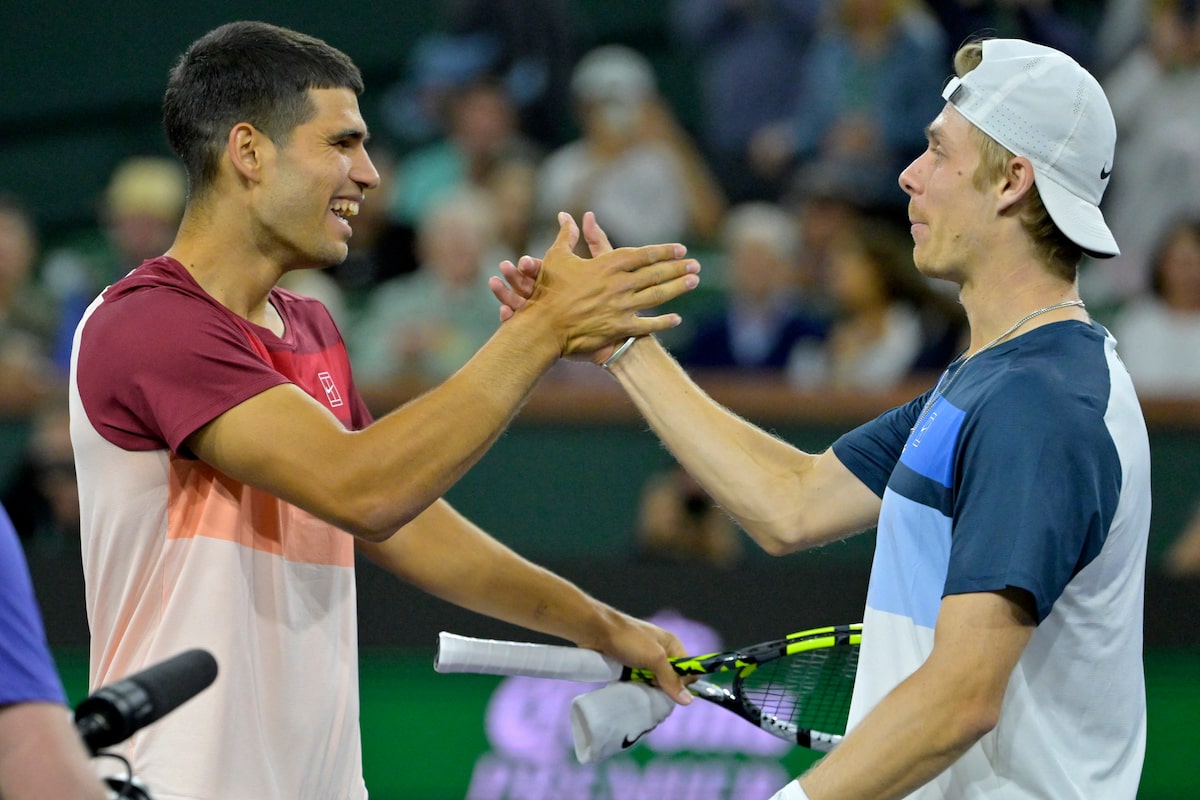 Carlos Alcaraz bat le Canada Denis Shapovalov dans des ensembles droits à Paribas Open dans les puits indiens