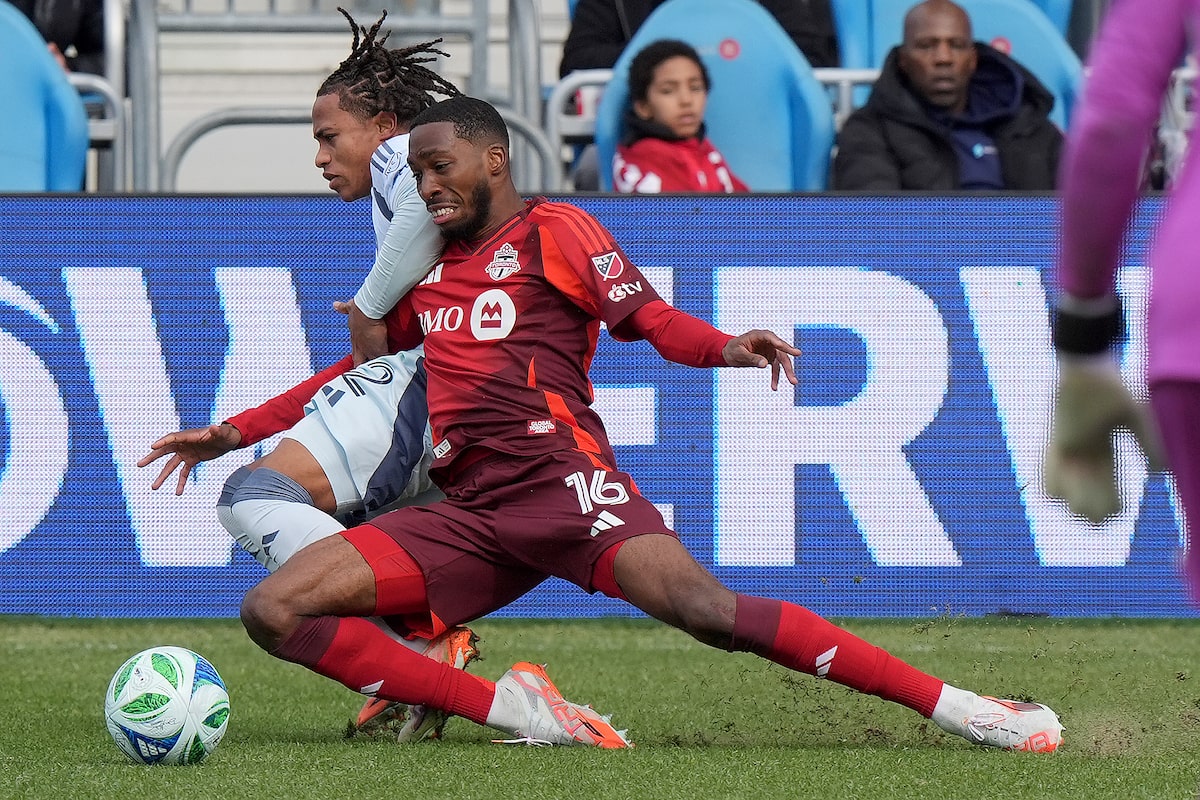 Chicago Fire a battu Toronto FC 2-1 pour gâcher le match d'ouverture à domicile
