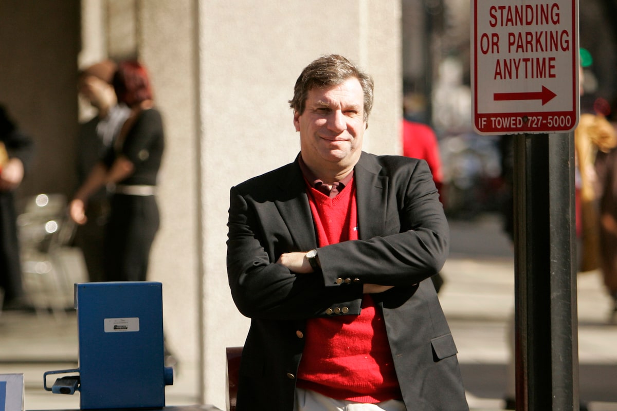 John Feinstein, auteur à succès et l'un des principaux écrivains sportifs du pays, décède à 69 ans