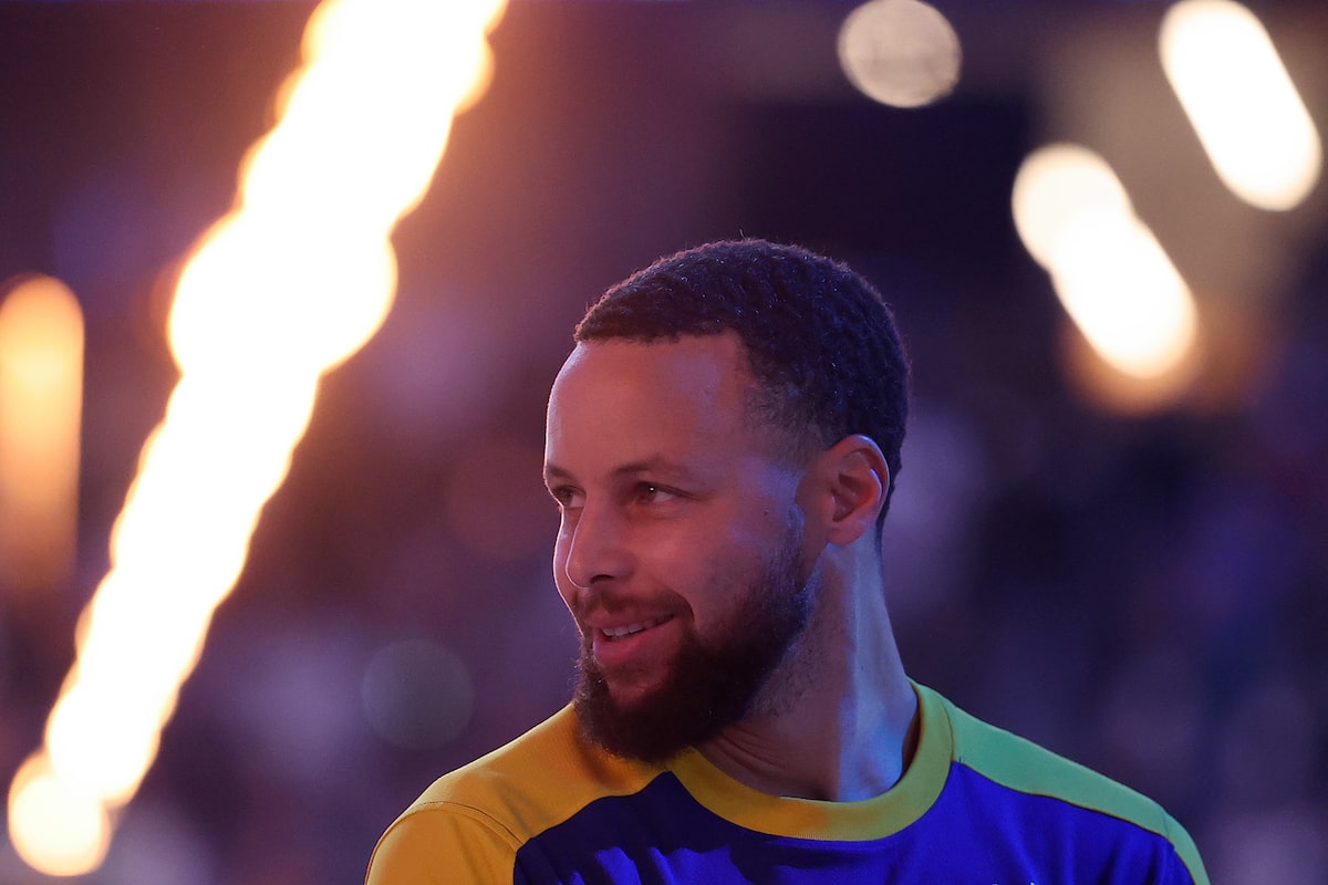 La star de la NBA, Stephen Curry, a annoncé son investisseur dans une ligue de basket-ball féminine inégalée 3 contre 3
