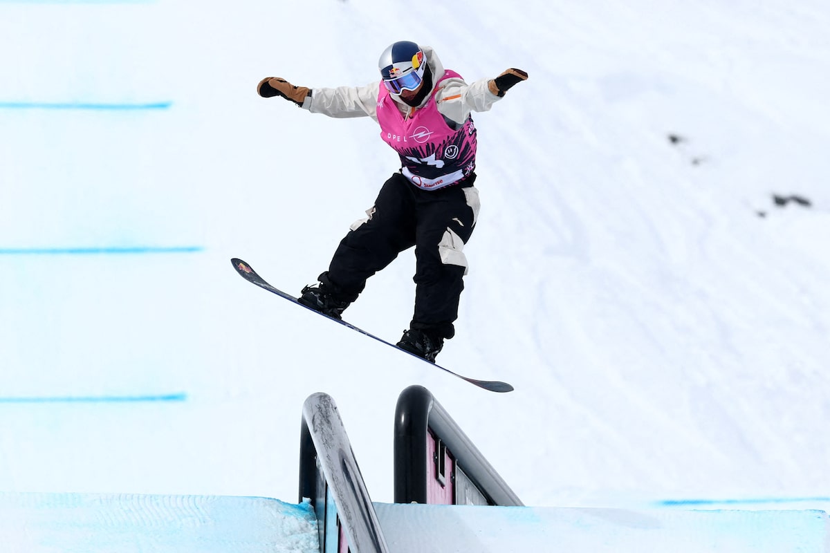 Le Canadien Liam Brearley remporte l'or de slopestyle masculin aux Championnats du monde de Snowboard