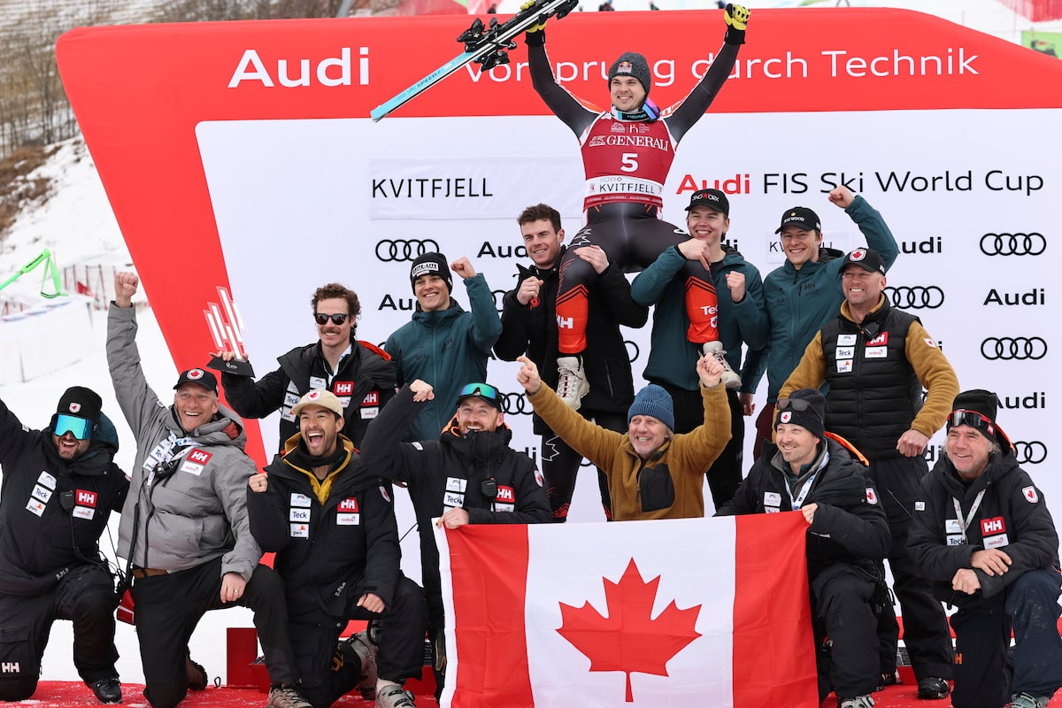 Le skieur canadien James Crawford capture l'argent en Coupe du monde serrée Super-G en Norvège