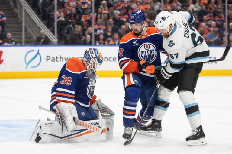 Les Oilers Back End semble net avec l'ajout de Walman, retour d'Ekholm