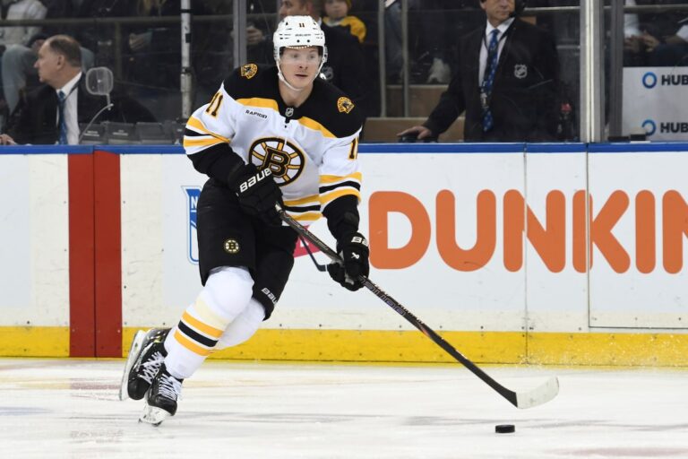 Les Oilers acquièrent l'attaquant Trent Frédéric des Bruins dans un accord à trois équipes