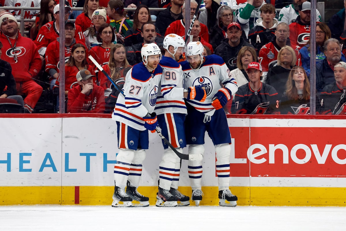 Les Oilers ont battu les Hurricanes 3-1 pour casser la séquence de 5 matchs de défaite