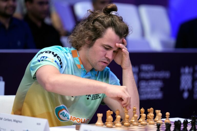 Les échecs Grandmaster Magnus Carlsen excluent le retour du championnat du monde, dit qu'il est toujours «meilleur que les enfants»