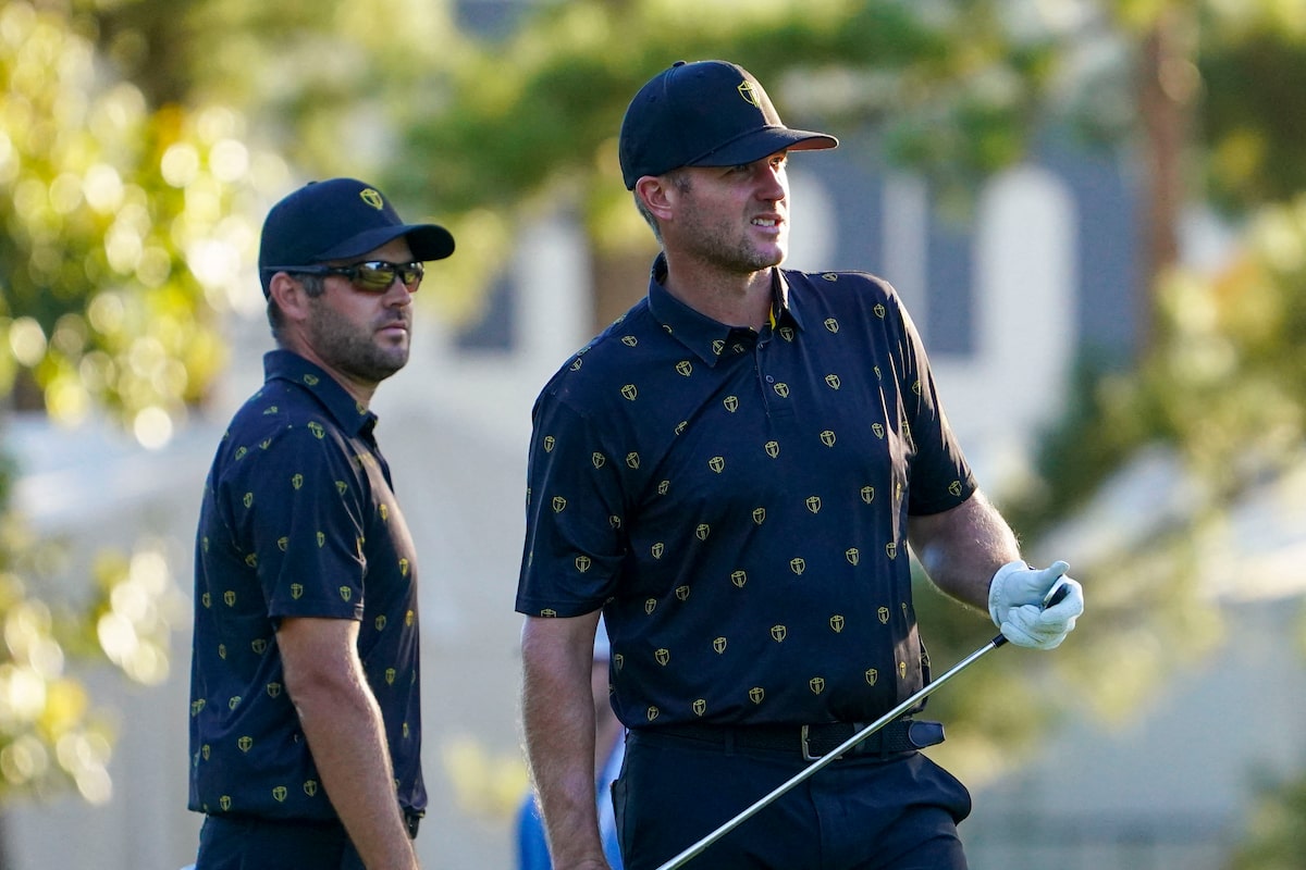 Les golfeurs augmentent leurs jeux alors que la technologie se balance dans l'ère spatiale