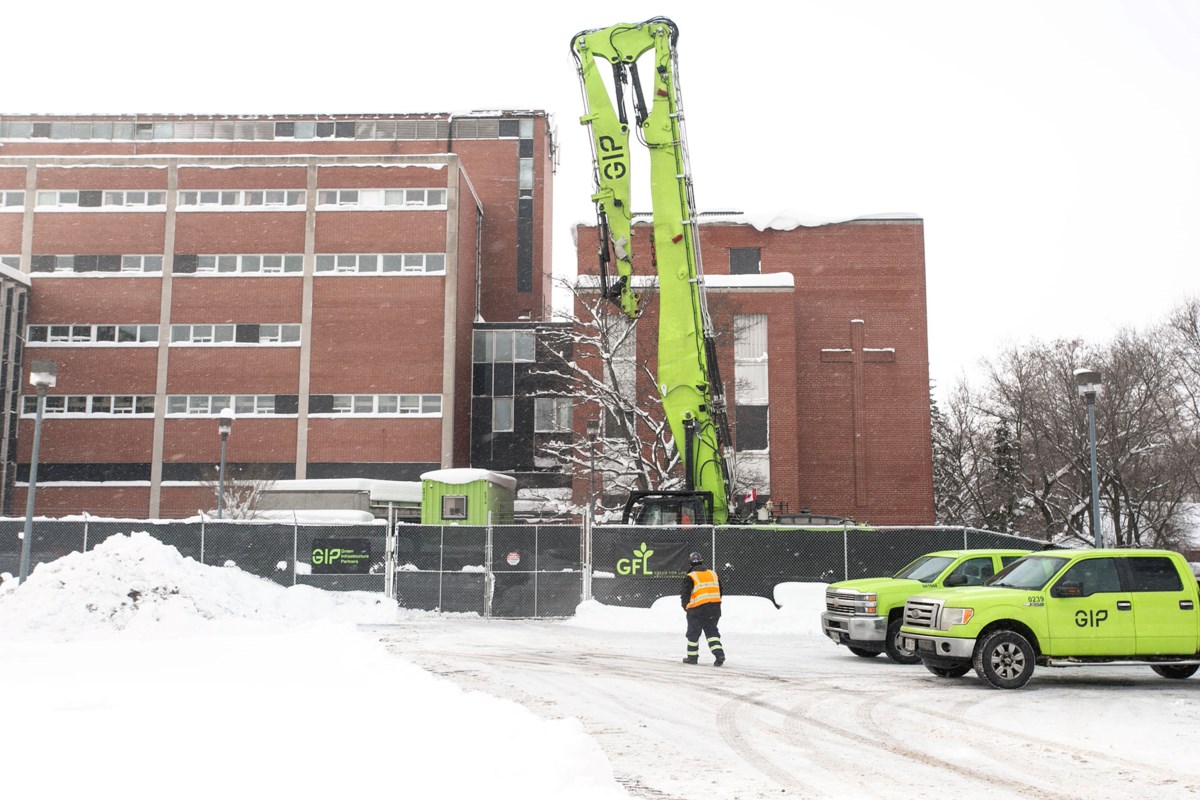 Les retards se poursuivent pour la démolition de l'ancien hôpital Sault