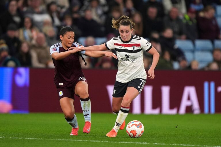 Manchester United Thumps Aston Villa alors que Chelsea a battu Man City en Super League féminine
