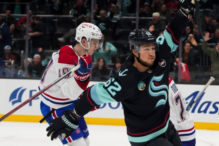 Mountour a un objectif le plus rapide de l'histoire des prolongations dans la LNH à quatre secondes pour soulever Kraken Past Canadiens 5-4