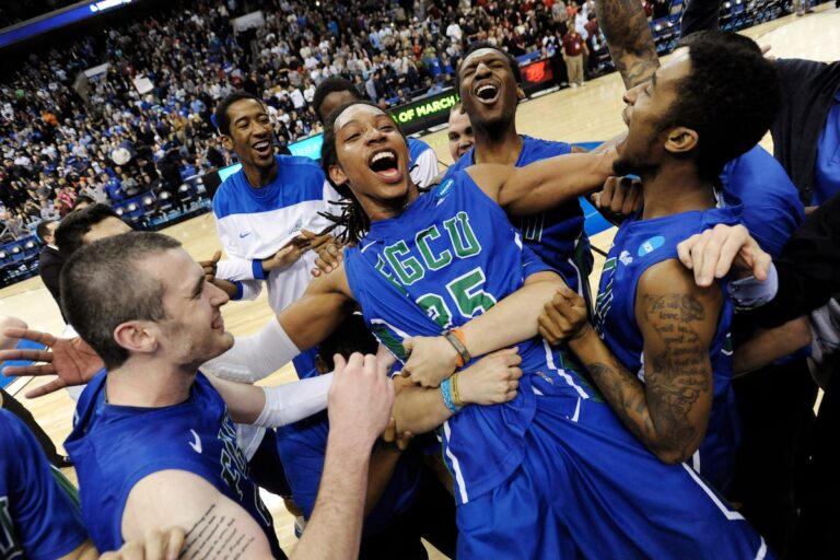 Ne rangez pas les futurs Cendrellas juste parce que c'est une conférence All-Power Sweet 16, les entraîneurs disent