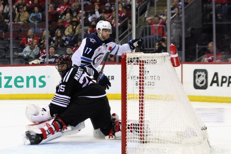 Nikolaj Ehlers, Kyle Connor marque le score alors que les Jets se retirent pour une victoire 6-1 aux Devils