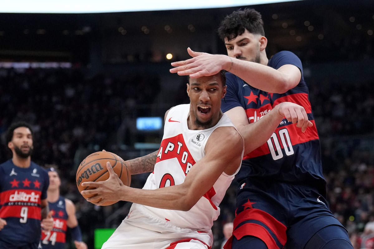 Originaire de Toronto, AJ Lawson, l'un des quatre Raptors avec des doubles-doubles en 119-104 victoire sur Washington Wizards