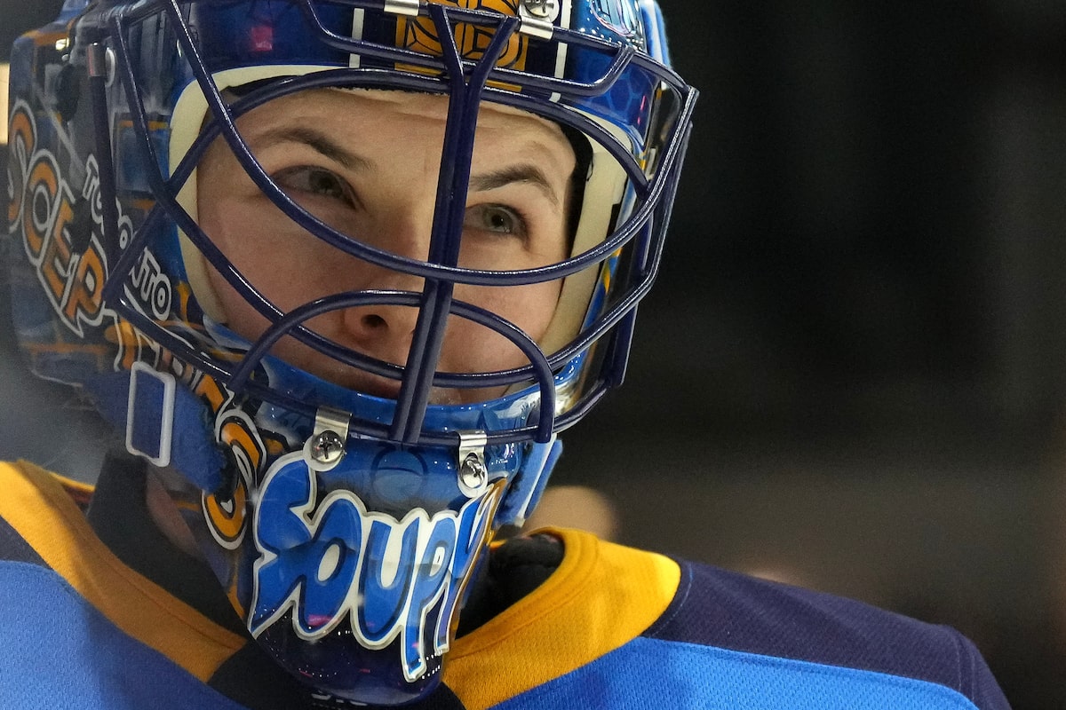 Sceptres marque quatre buts en troisième période de 4-2 victoire sur Fleet