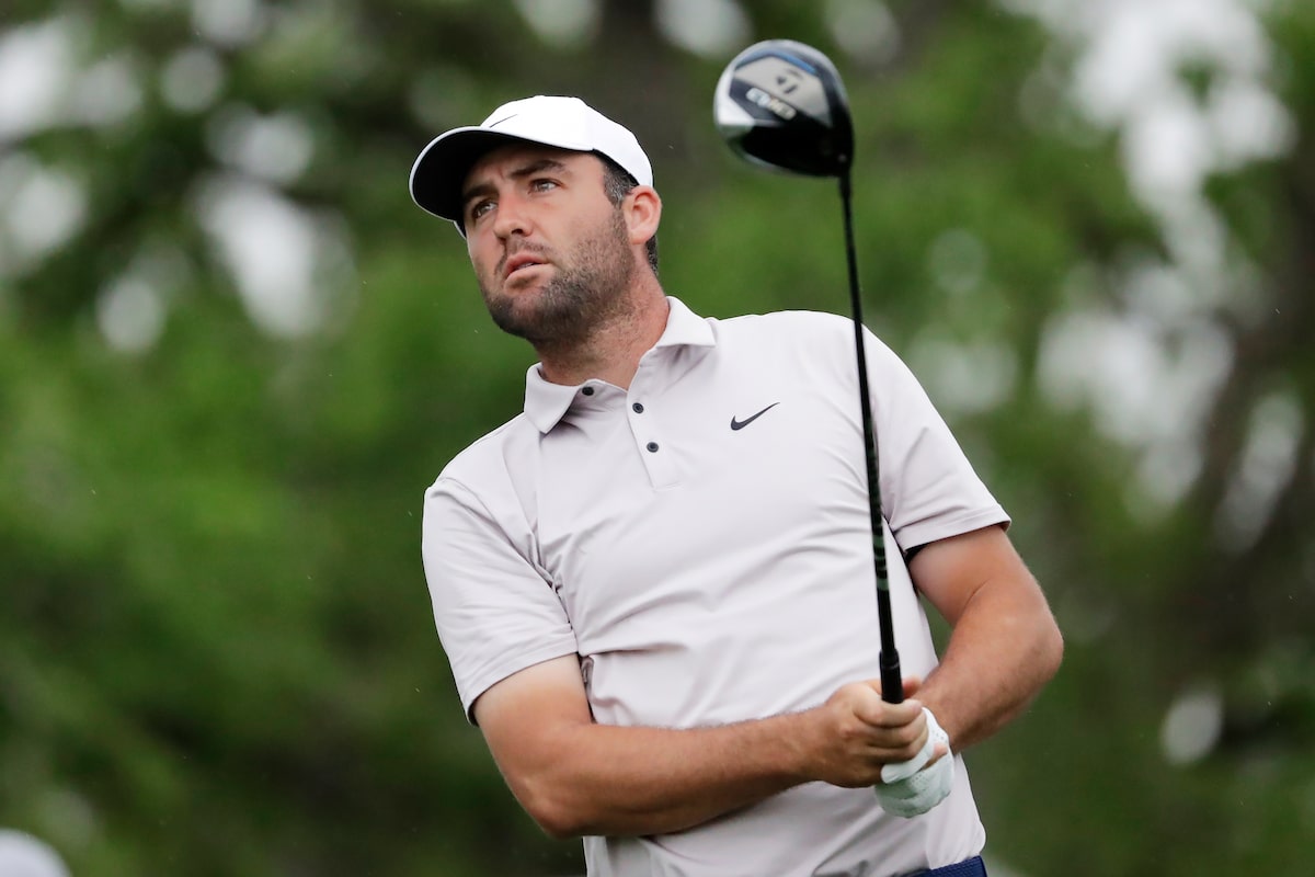 Scottie Scheffler lie le record de 62 pour la tête de l'Open de Houston